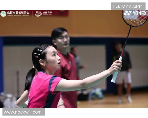 成都羽毛球队在大满贯赛中的默契配合与精彩表现分析 成都羽毛球队在大满贯赛中的默契配合与精彩表现分析